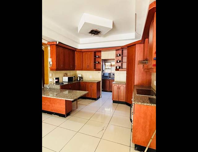 2 BEDROOM PROPERTY TO RENT IN AVOCA